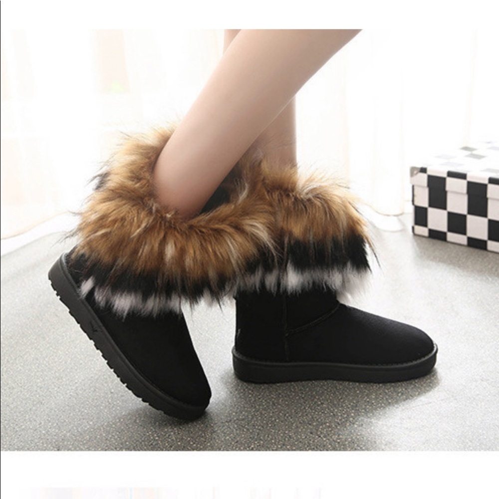 Black faux suede faux furry trim fuzzy boots - Picture 5 of 11